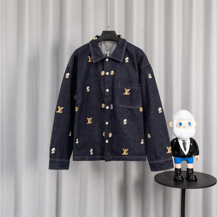 Picture of LV Sweater Suits _SKULVsz46-52sz30-36tltx1041256
